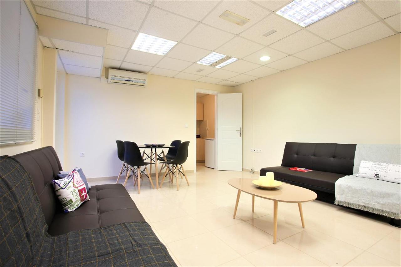 Gk Airport Suites - Free Shuttle By Gk Properties Markopoulo Mesogaias Экстерьер фото