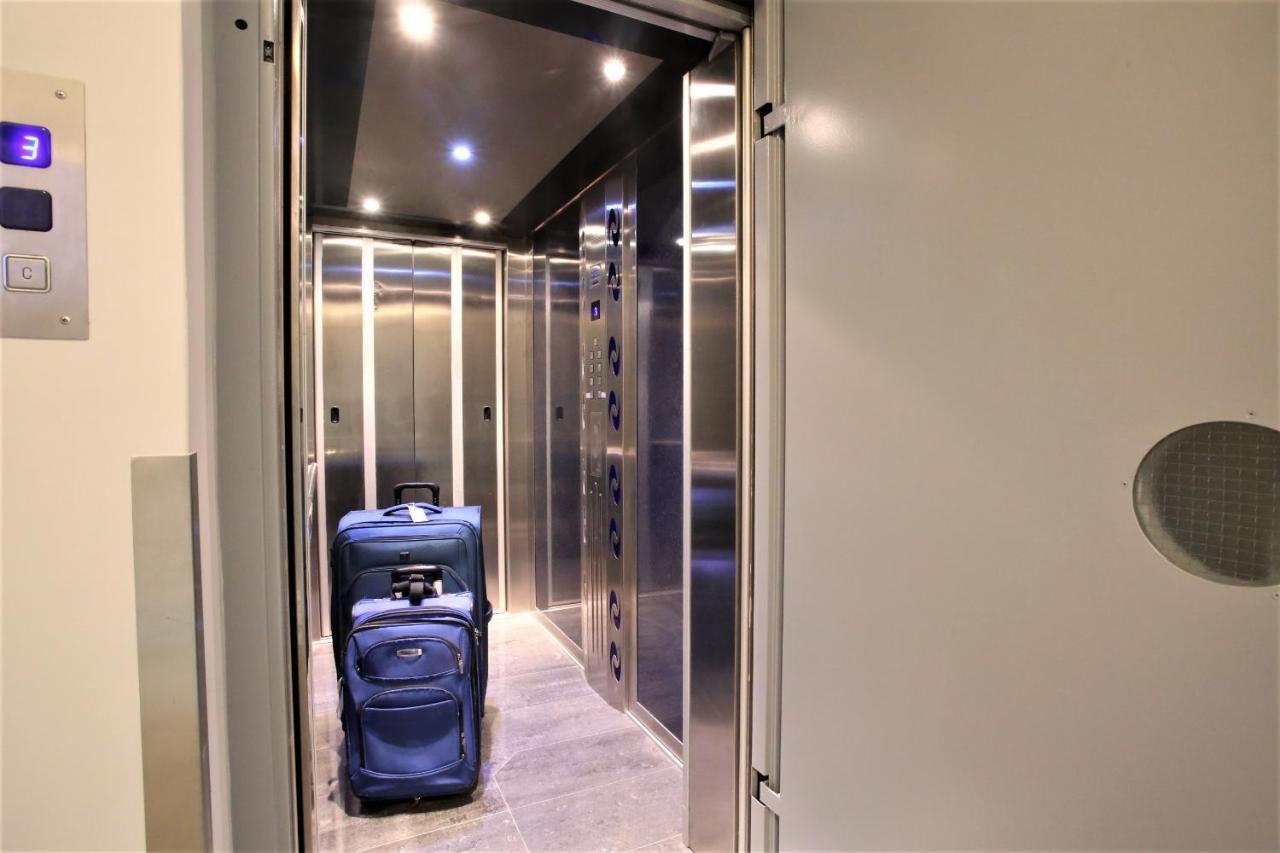 Gk Airport Suites - Free Shuttle By Gk Properties Markopoulo Mesogaias Экстерьер фото