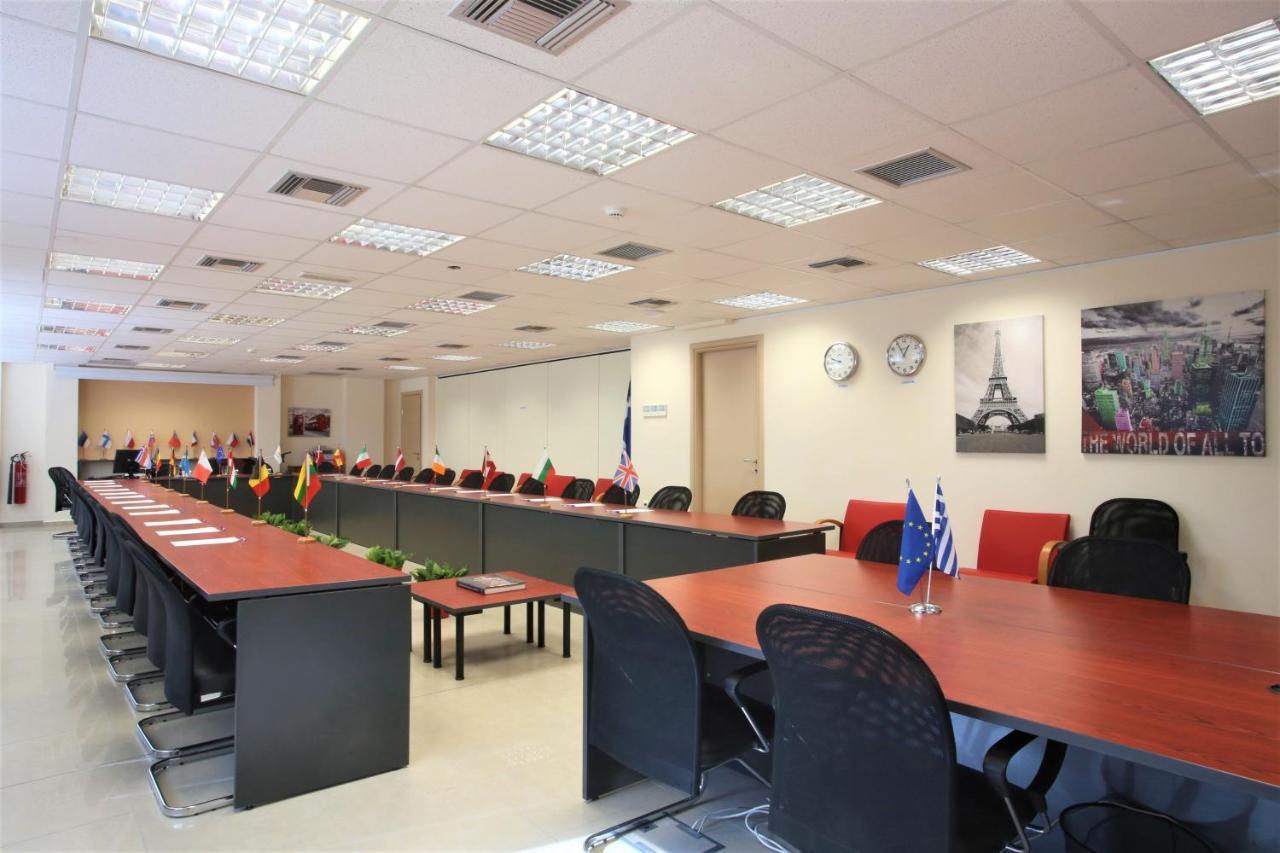 Gk Airport Suites - Free Shuttle By Gk Properties Markopoulo Mesogaias Экстерьер фото