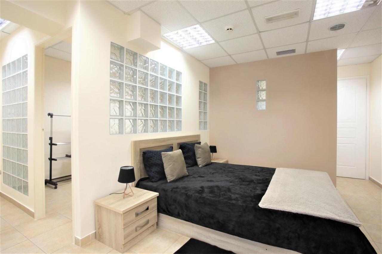 Gk Airport Suites - Free Shuttle By Gk Properties Markopoulo Mesogaias Экстерьер фото